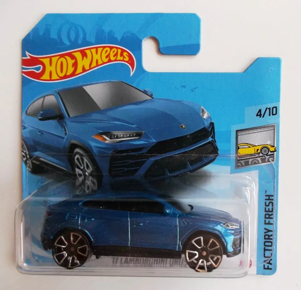 ´17 Lamborghini Urus - 64/250 1