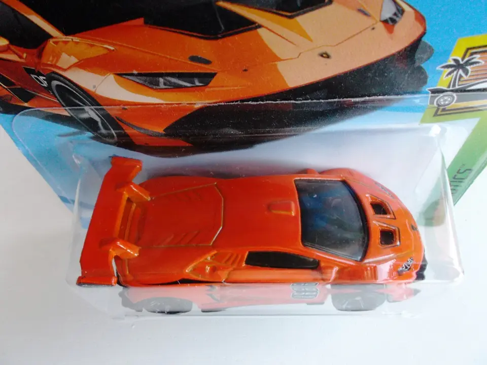 Lamborghini Huracán LP 620-2 Super Troféu - 268/365 3