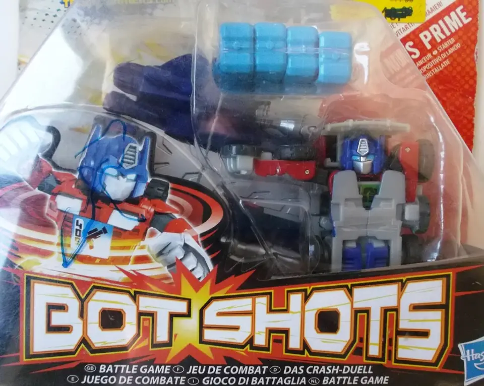 Optimus Prime - Bot Shots 3