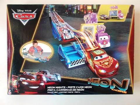 Cars - Pista de corridas Néon - Faísca McQueen