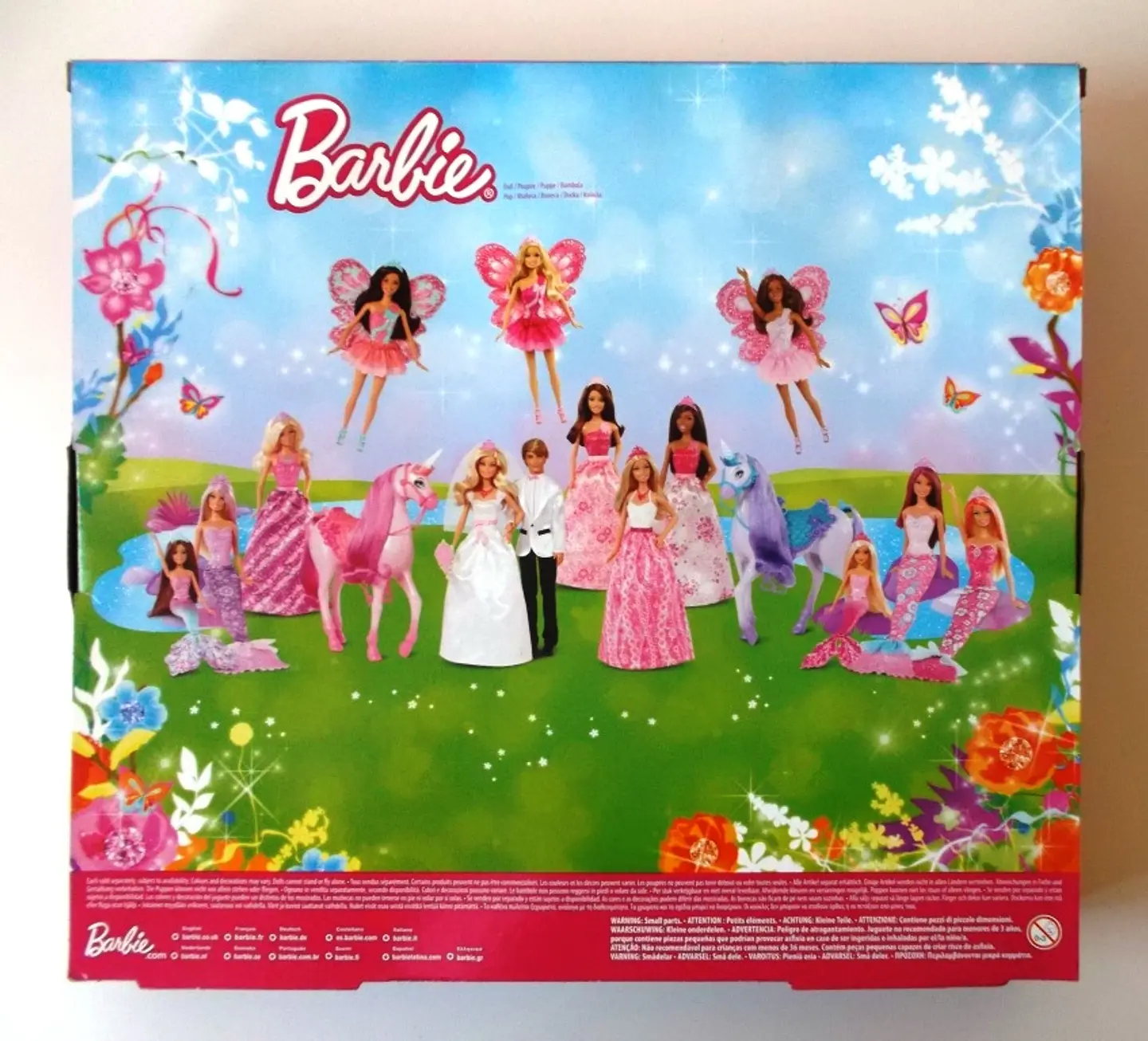Barbie - Roupas de contos clássicos 2