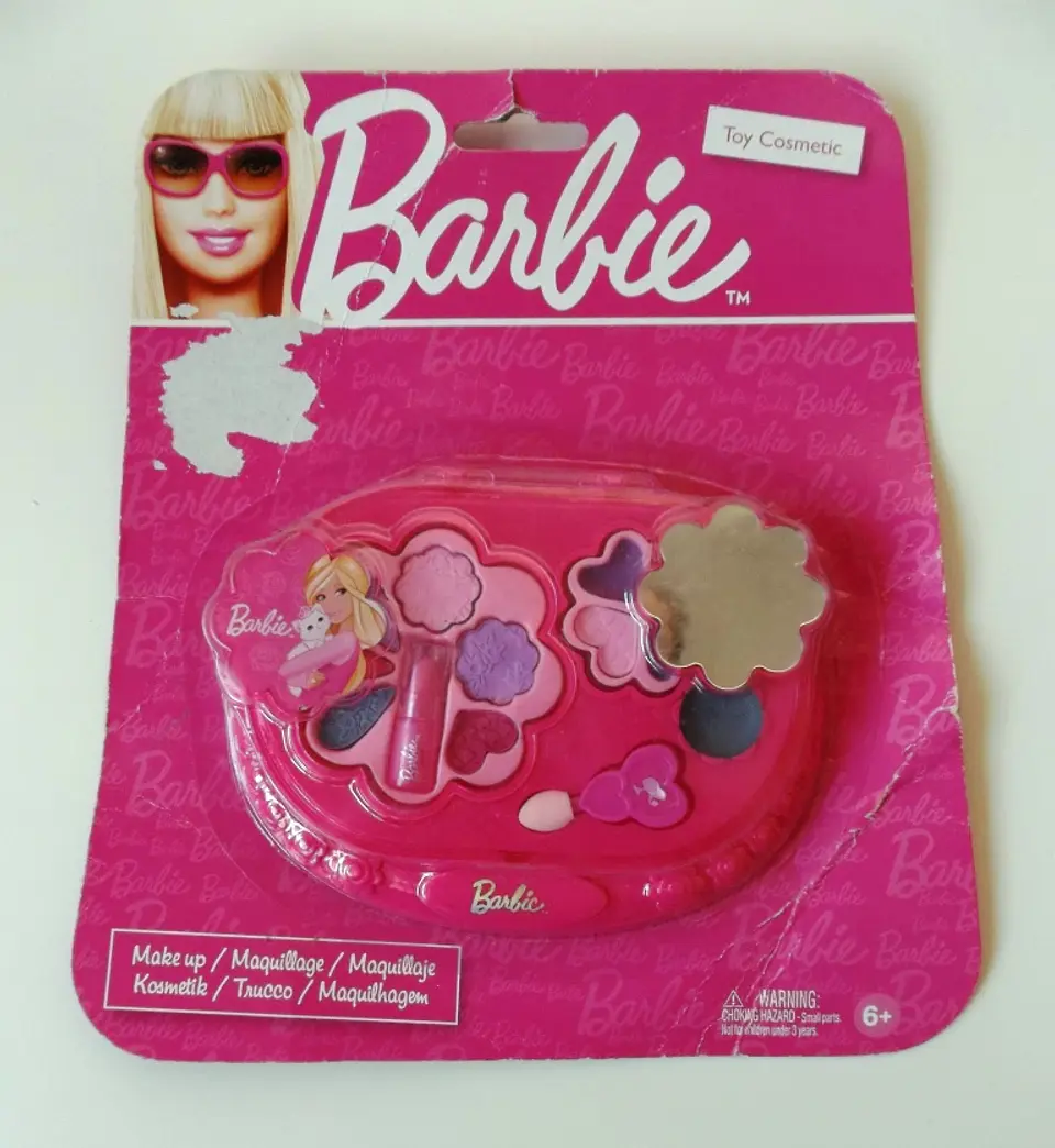 Barbie Maquilhagem 3