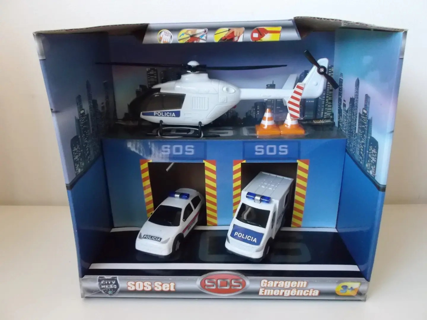 Garagem de emergência - Policia 1