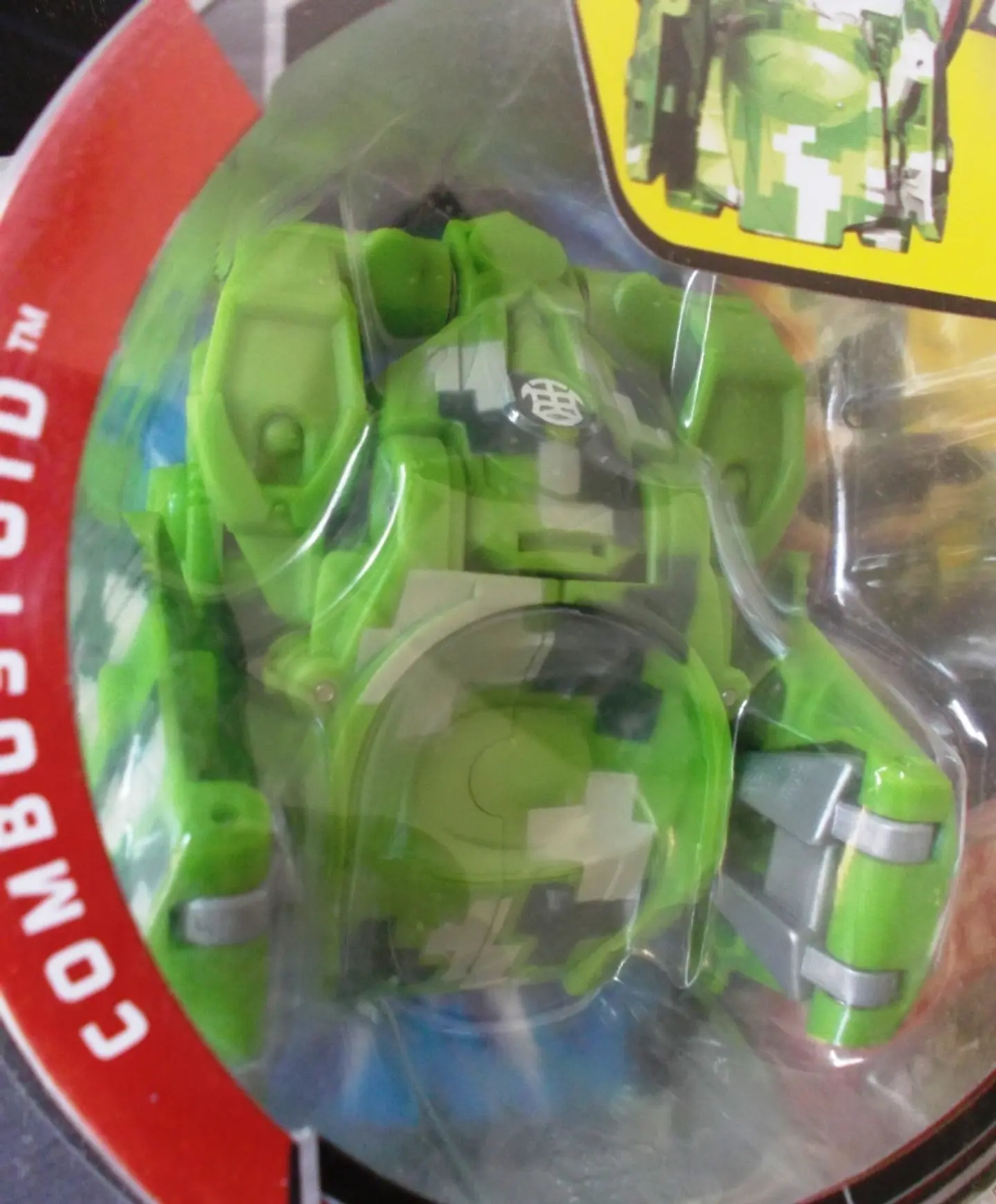 Bakugan Battle Suit - Combustoid 3