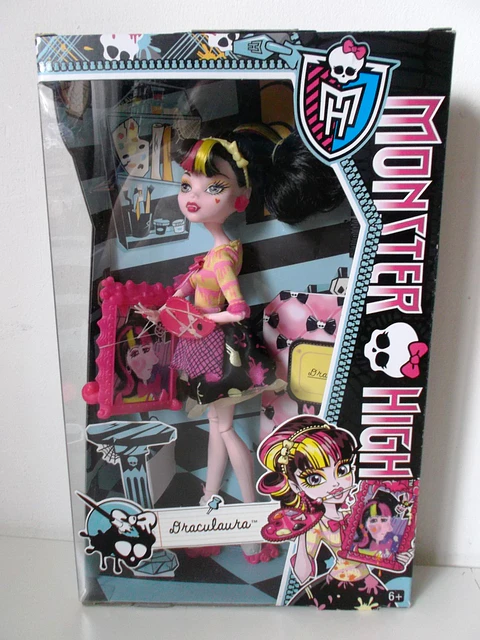 Monster High - Aula de Arte 1 - Draculaura