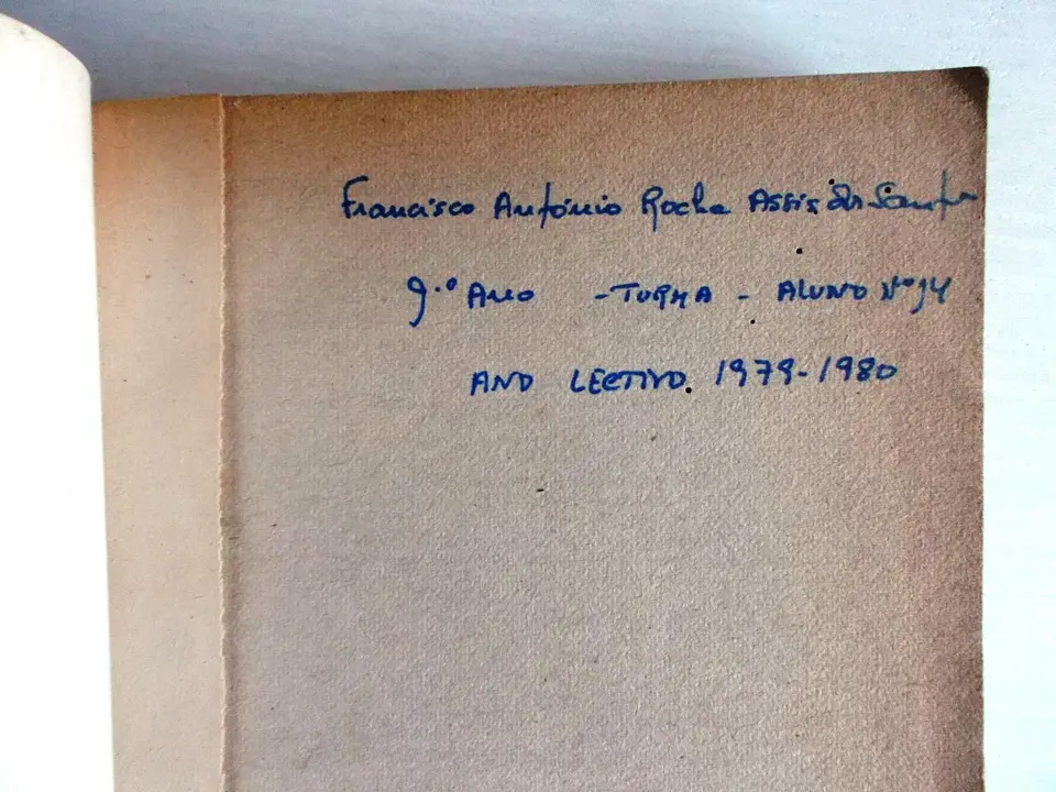 Livro de Bolso Europa América 215 - Viagem ao centro da Terra - Júlio Verne 4