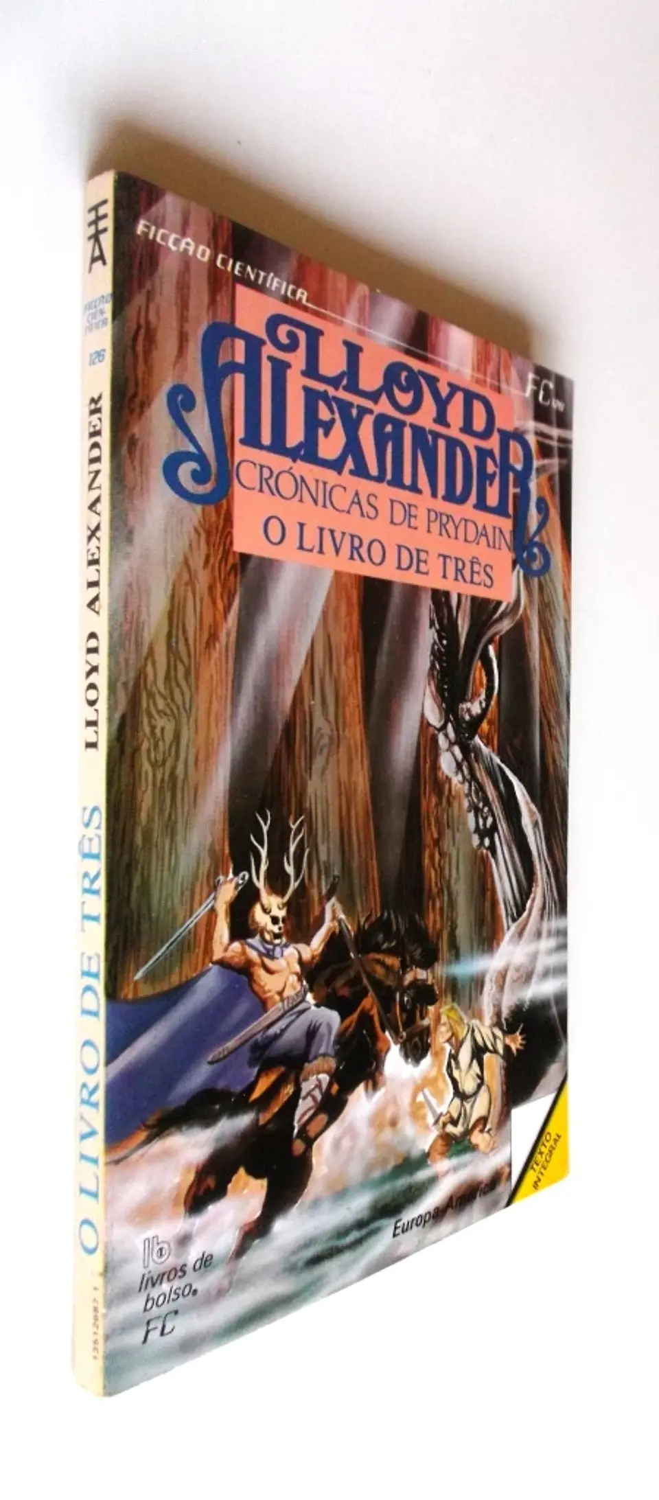 Europa América FC 126 - Lloyd Alexander 2
