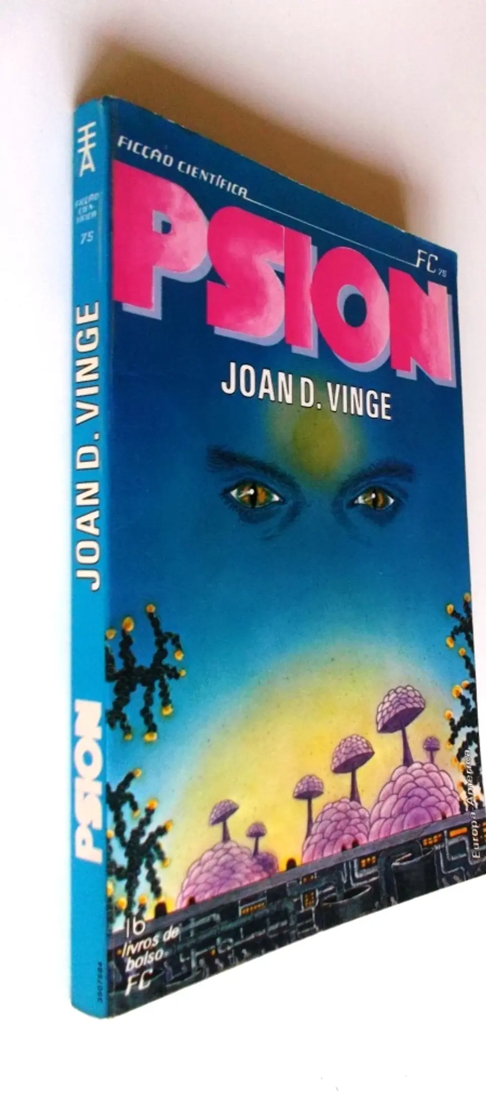 Europa América FC 075 - Joan D. Vinge 2