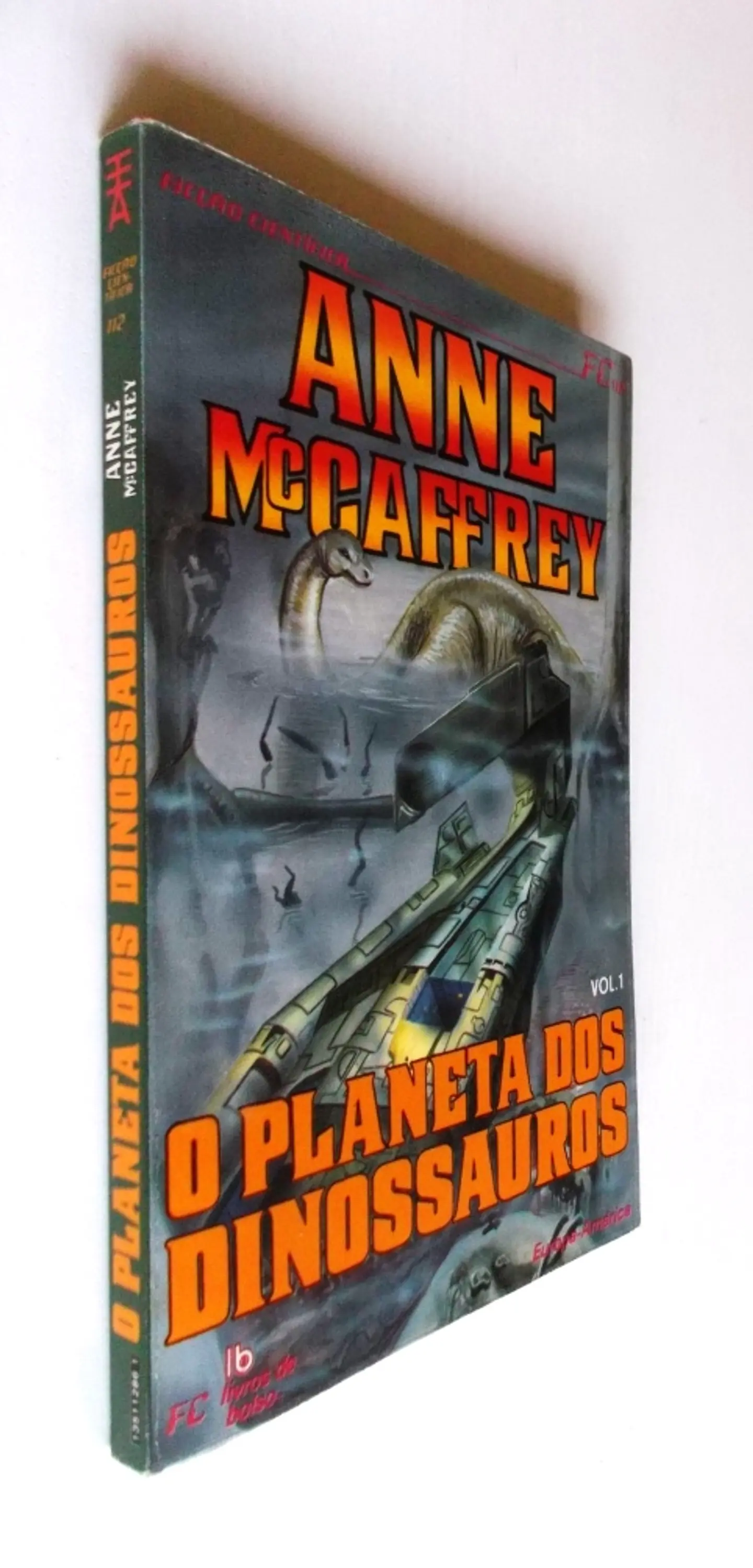 Europa América FC 112 - Anne McCaffrey 2