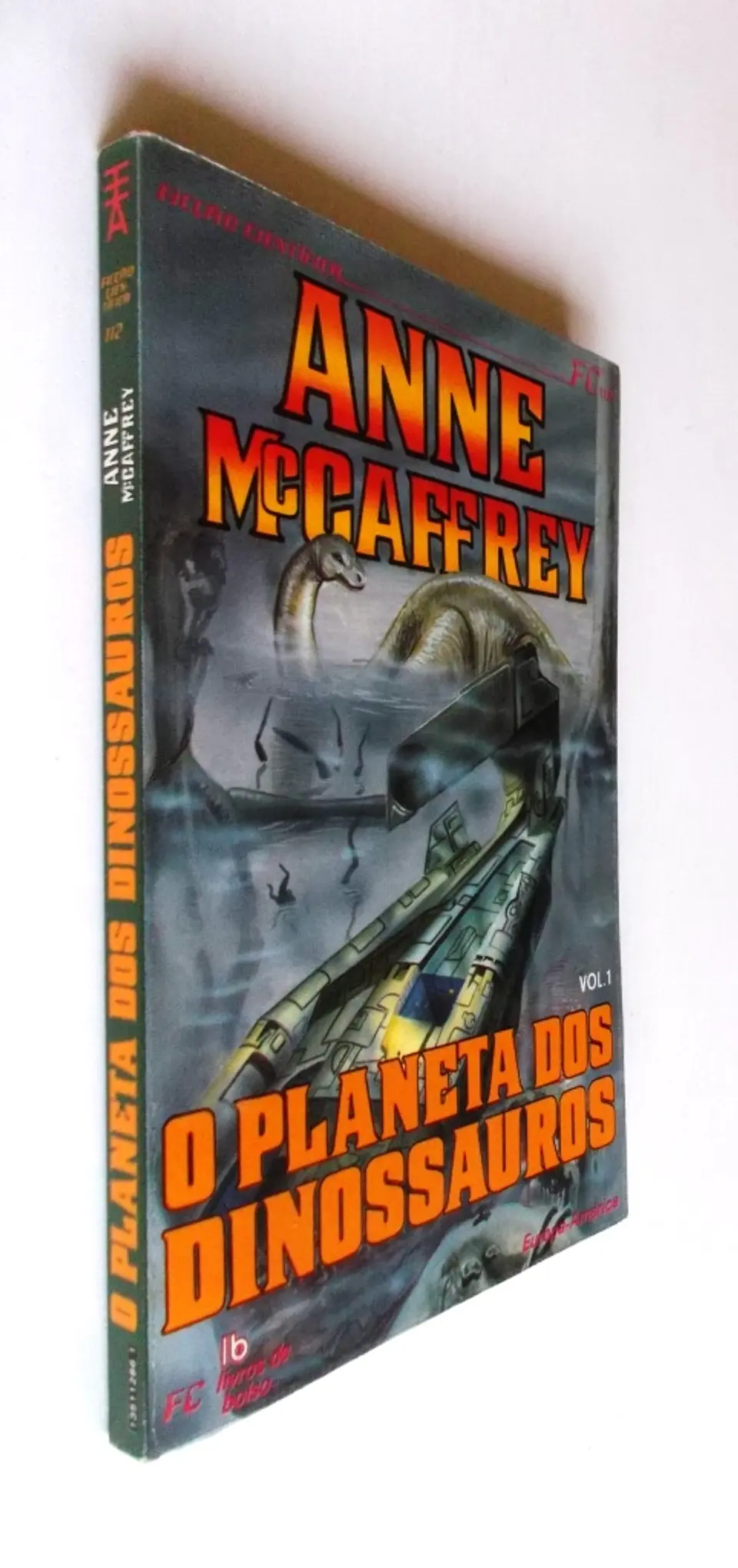Europa América FC 112 - Anne McCaffrey 2
