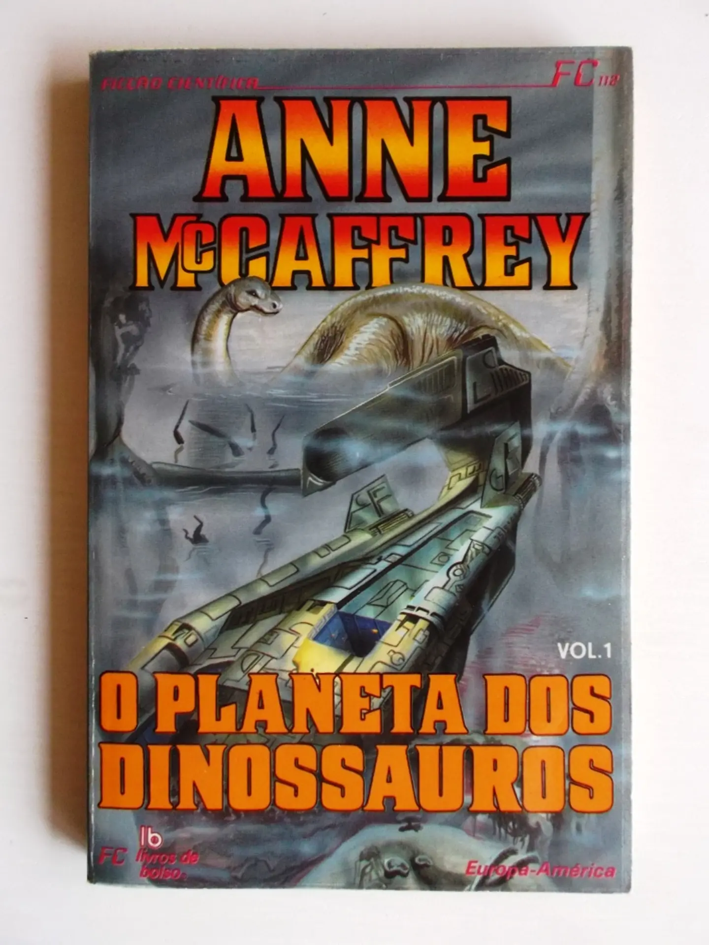 Europa América FC 112 - Anne McCaffrey 1