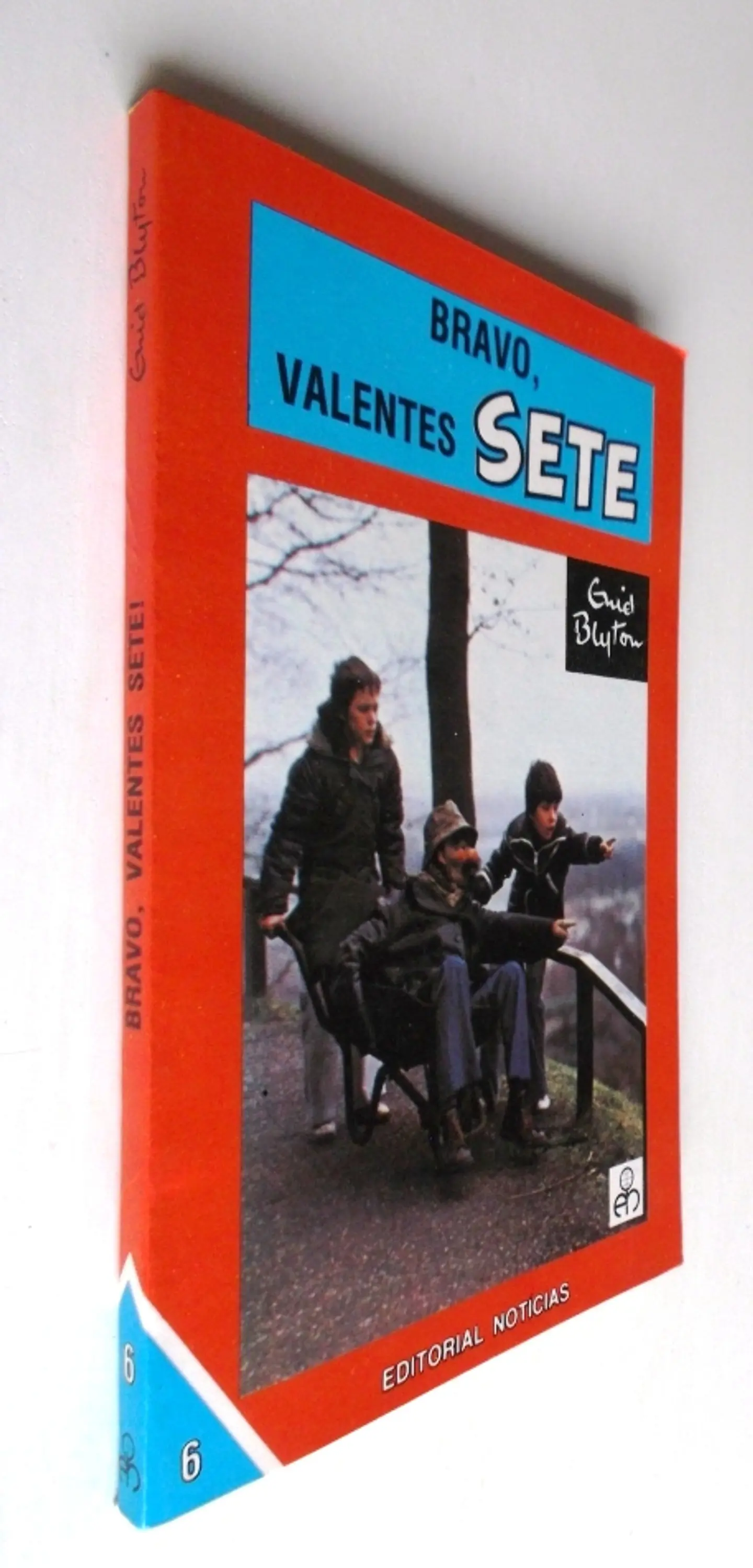 Os Sete 06 - Enid Blyton 2