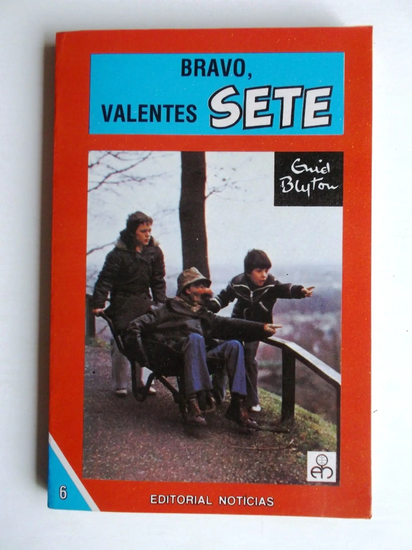 Os Sete 06 - Enid Blyton 1