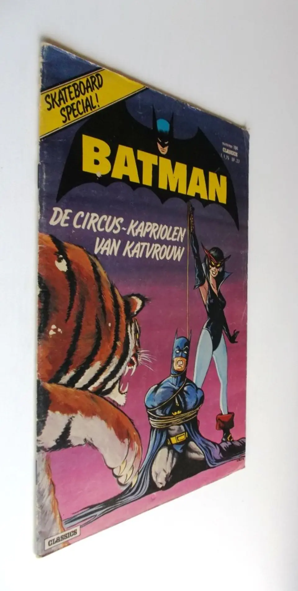 Batman 104 2
