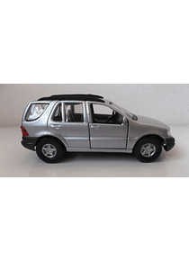 Mercedes Benz ML 320