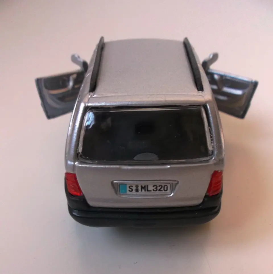Mercedes Benz ML 320 4
