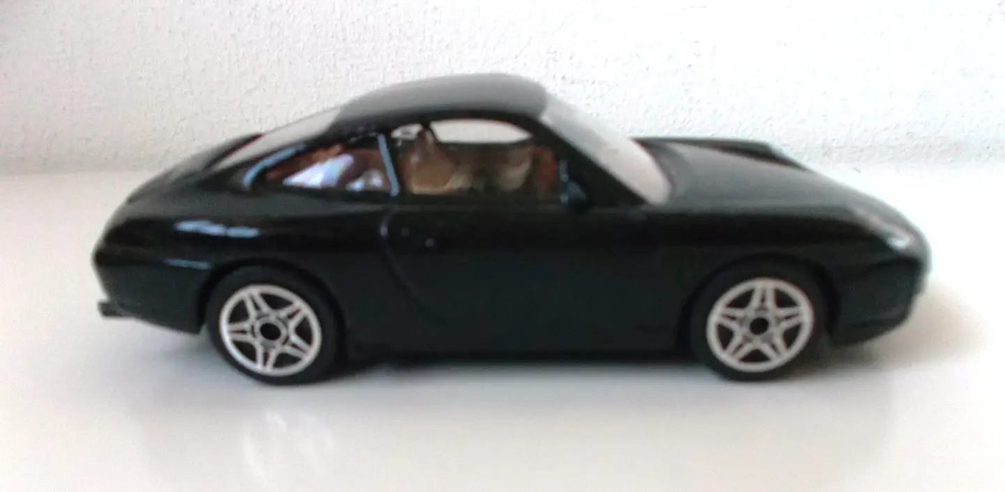 Porsche 911 Carrera 1