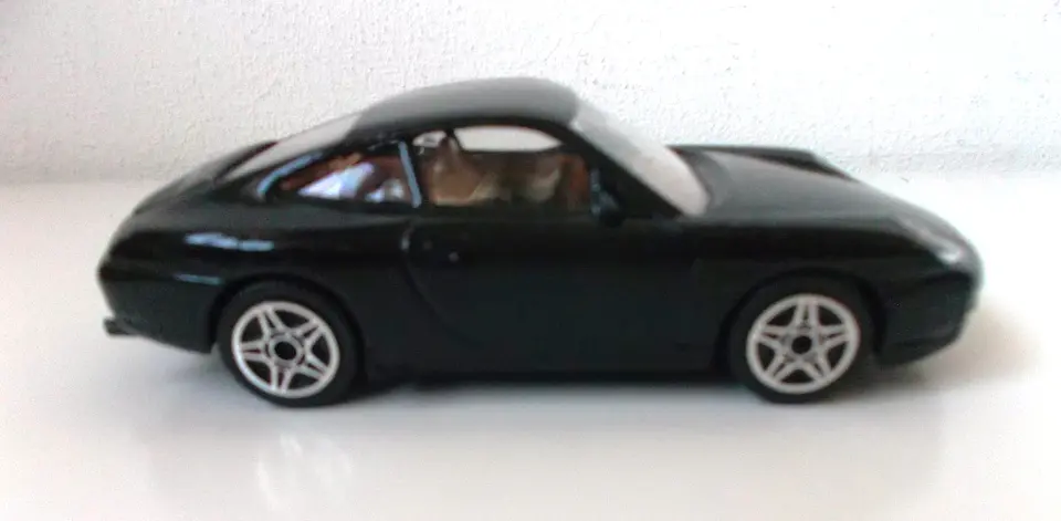 Porsche 911 Carrera 1