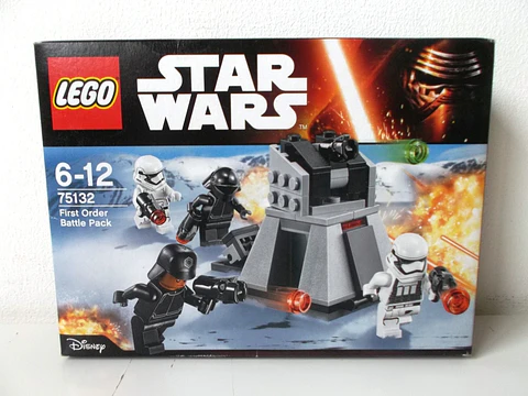 75132 First Order Battle Pack