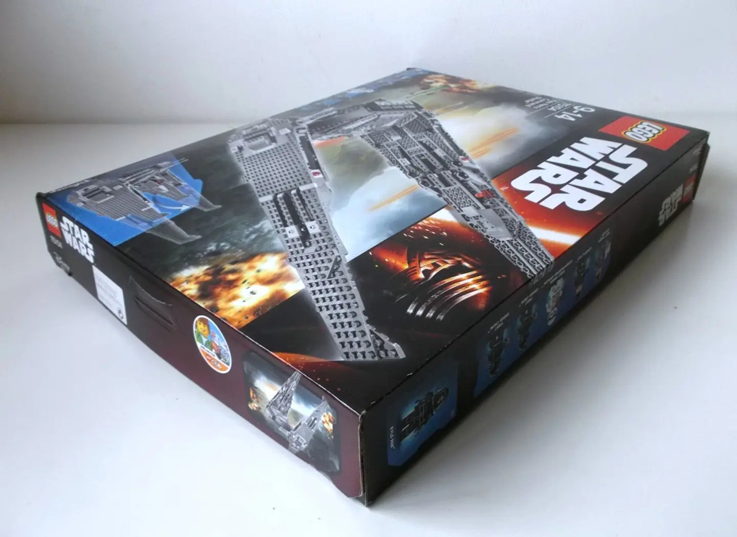 75104 Kylo Ren's Command Shuttle 3