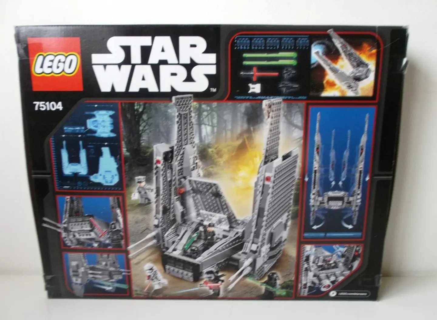 75104 Kylo Ren's Command Shuttle 2