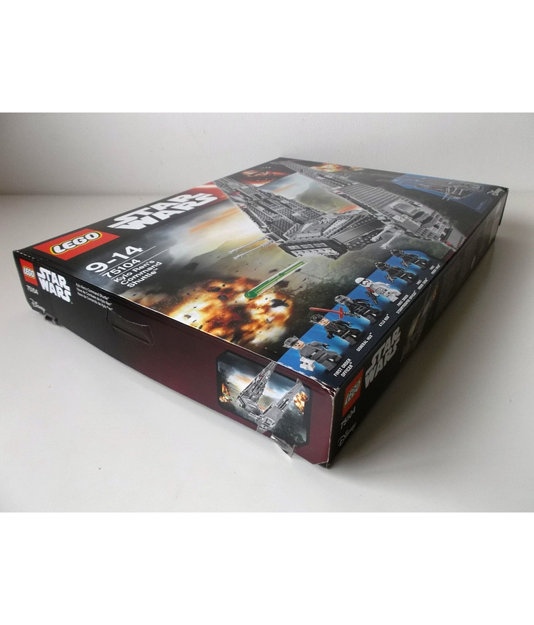 75104 Kylo Ren's Command Shuttle