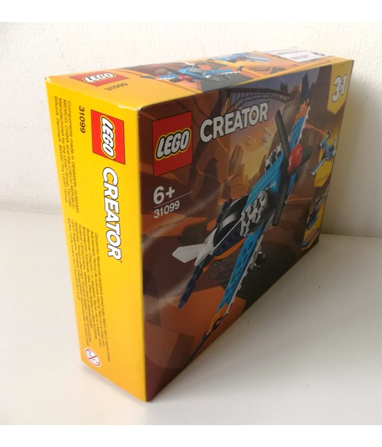 31099 Propeller Plane