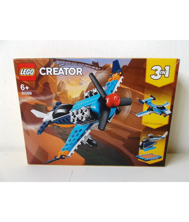 31099 Propeller Plane