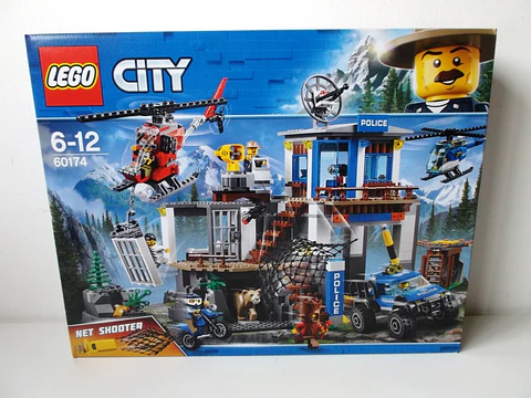 60174 Mountain Police Headquarters