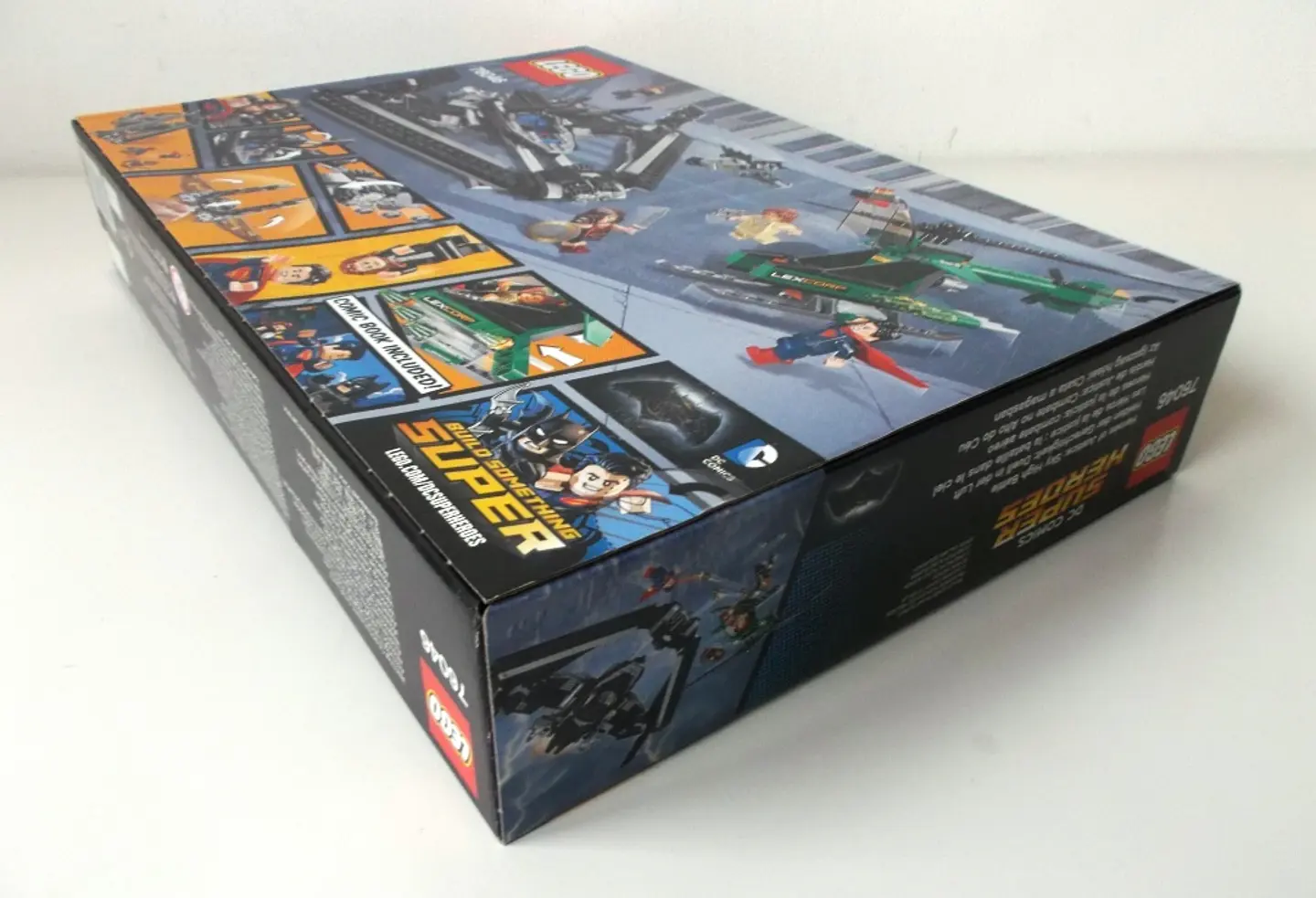 76046 Heroes of Justice: Sky High Battle 4