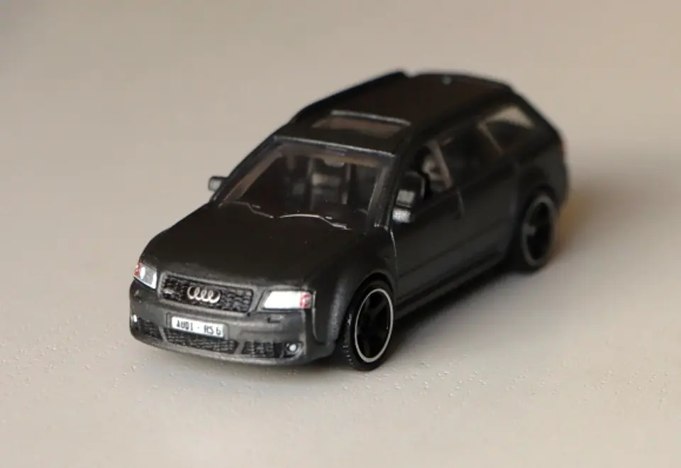 Audi RS 6 Avant 2004 3