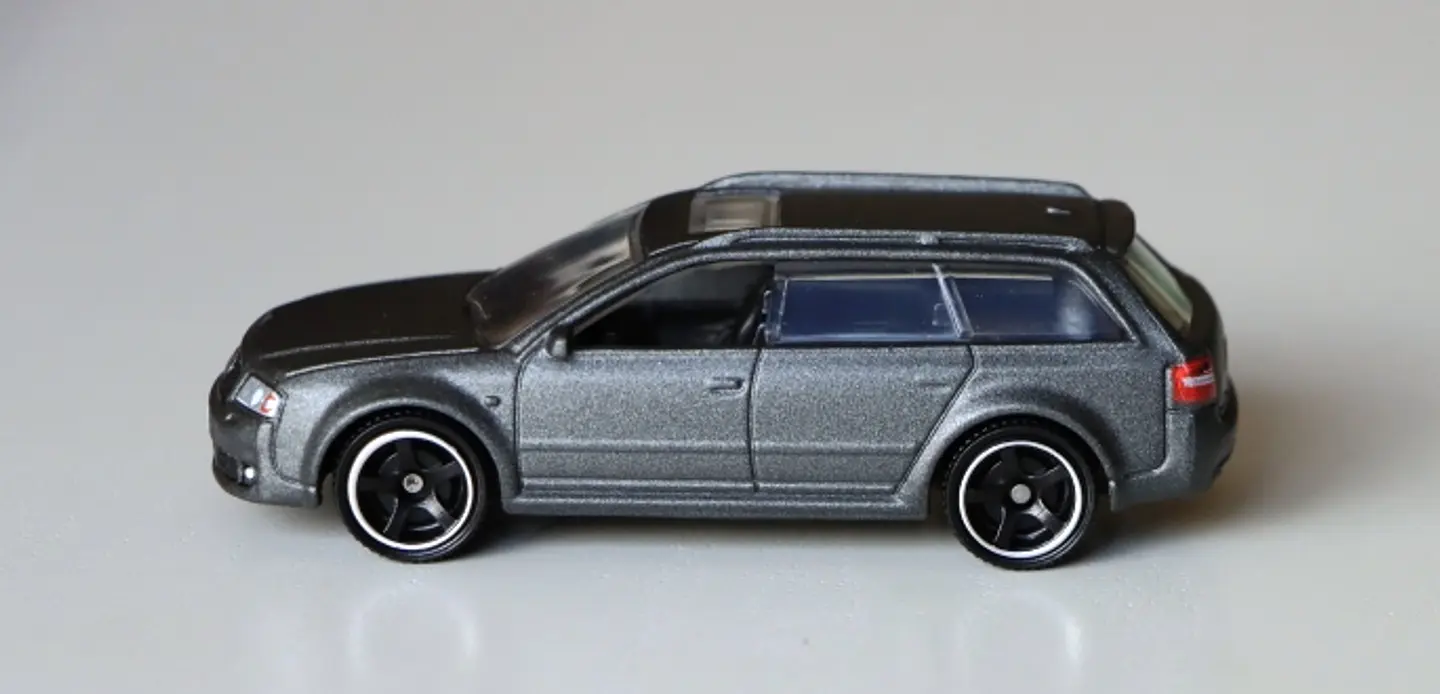 Audi RS 6 Avant 2004 2