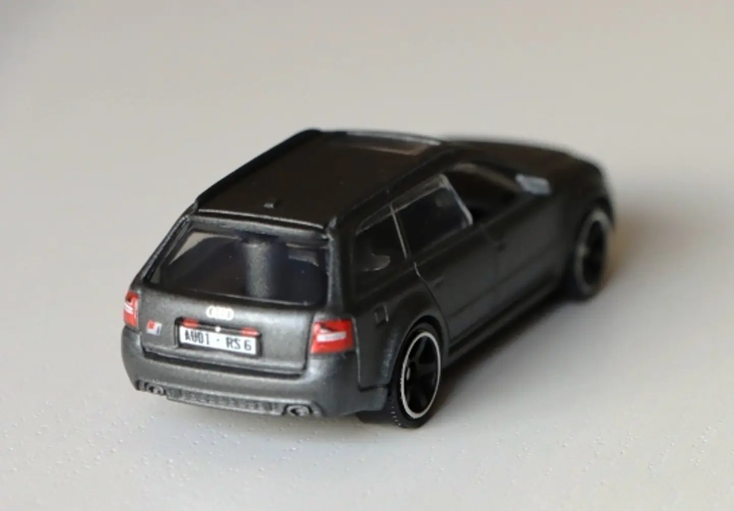 Audi RS 6 Avant 2004 4