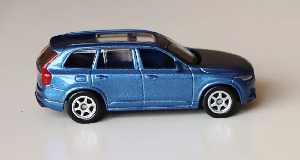 2015 Volvo XC90 2