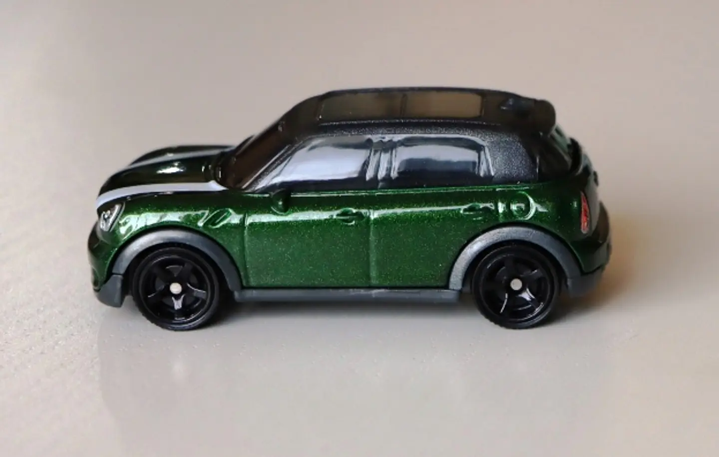 2011 Mini Cooper Countryman 1