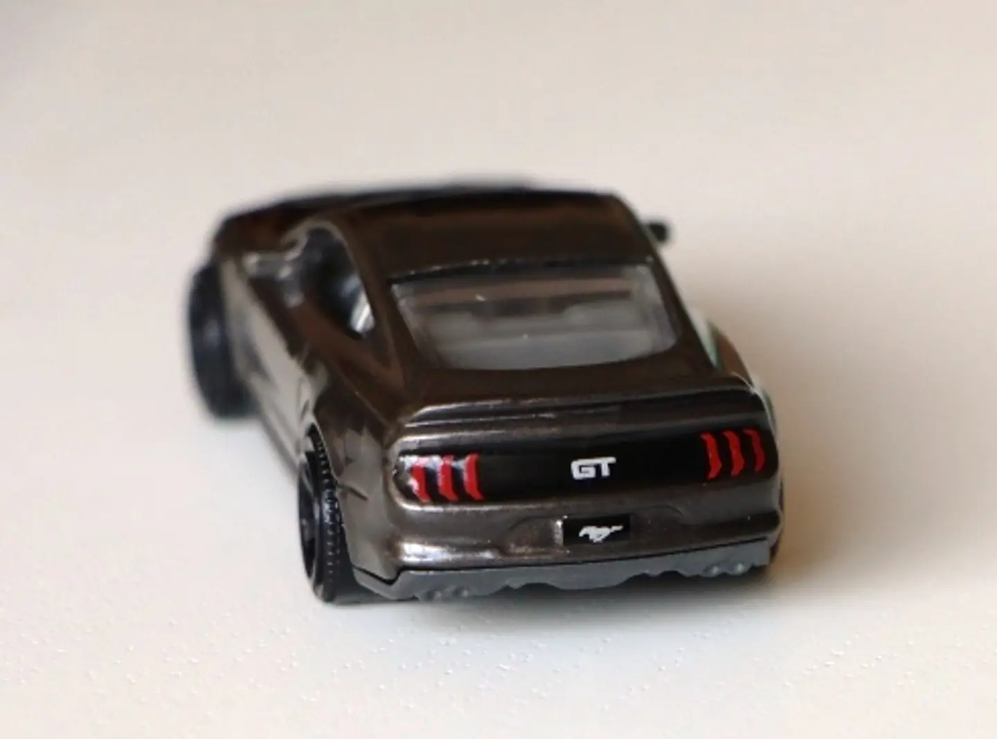 `19 Ford Mustang Coupe GLT49 3