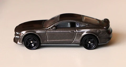 `19 Ford Mustang Coupe GLT49