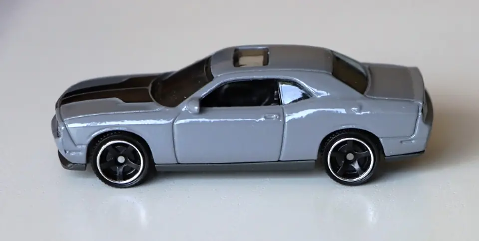 2008 Dodge Challenger 1
