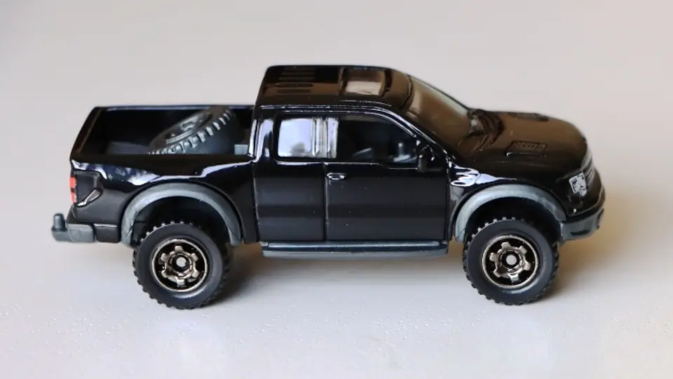 Ford F-150 SVT Raptor 2010 2