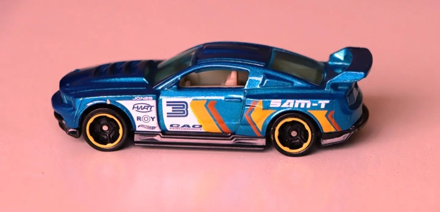´12 Ford Mustang Custom 2