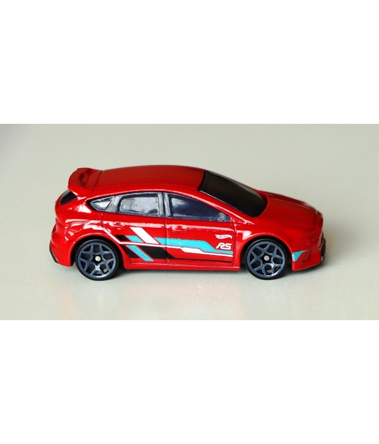 Ford Focus RS (vermelho)
