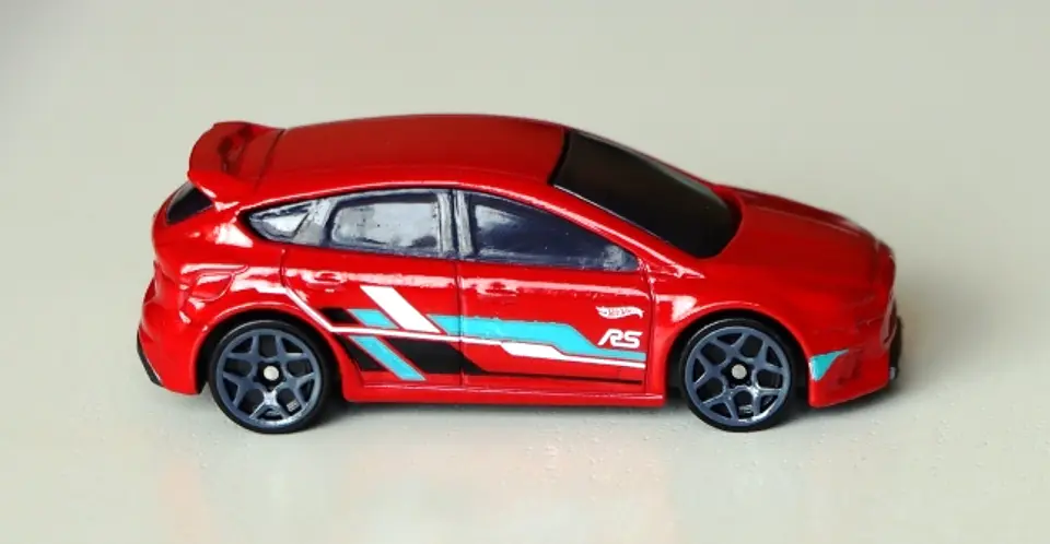Ford Focus RS (vermelho) 2