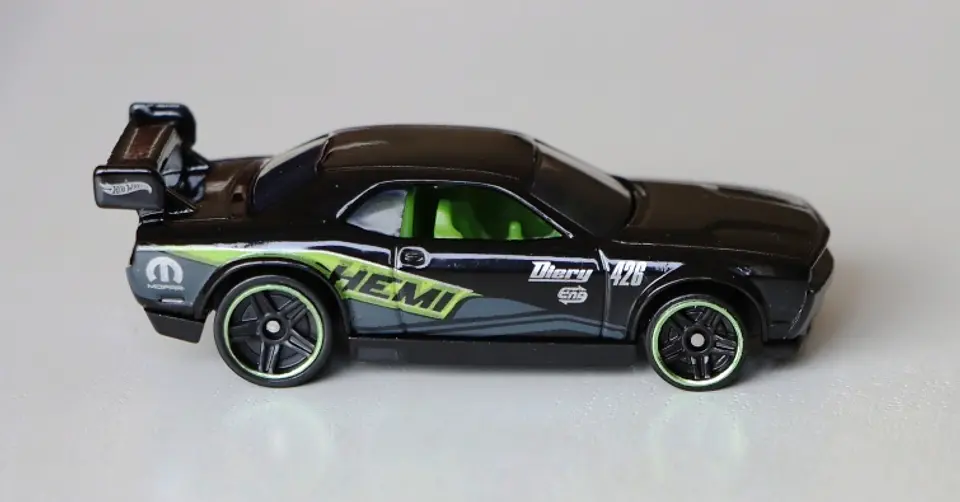 Dodge Challenger Drift Car 2