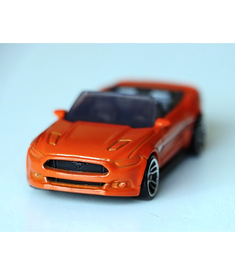 2015 Ford Mustang GT Convertible (laranja)