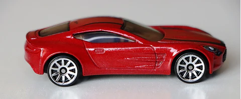 Aston Martin One-77