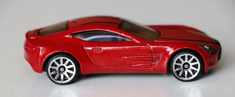 Aston Martin One-77 1