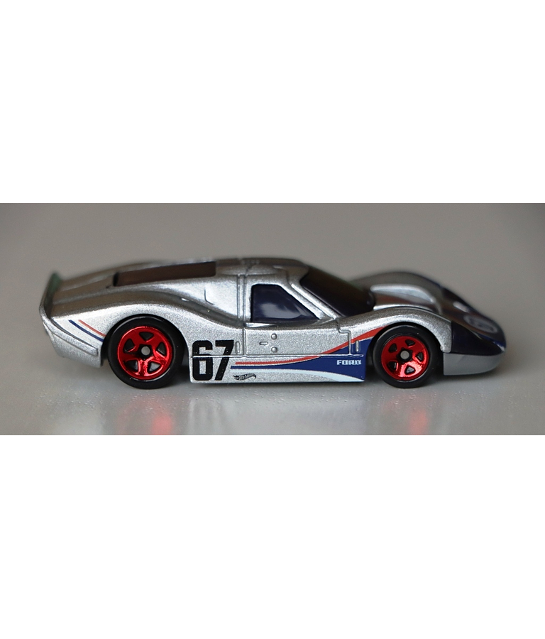 1967 Ford GT40 Mk.IV 