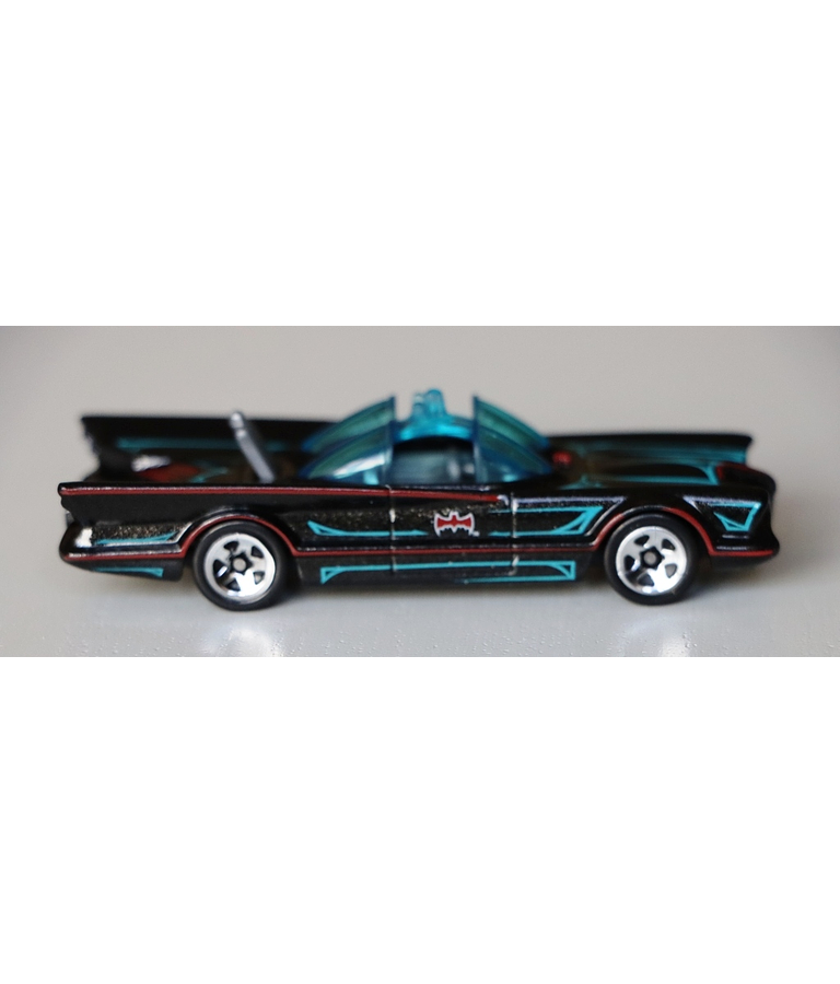 Tv Series Batmobile - Dc Comics