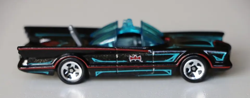 Tv Series Batmobile - Dc Comics 1