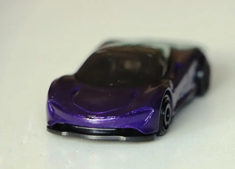 McLaren Speedtail (roxo) 4